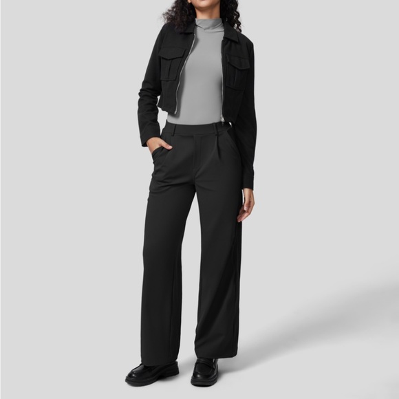 Halara Flex™ High Waisted Plicated Side Pocket Straight Leg Work Pants - Picture 4 of 6